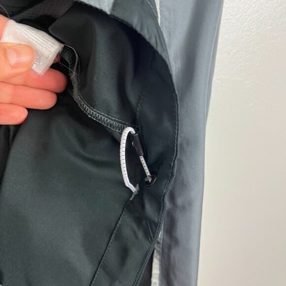 Sugoi Track-Style Cycling Reflective Grey Shell Jacket Men's Size XL - Picture 5 of 8